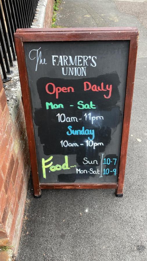 The Farmers Union Exeter Eksteriør bilde